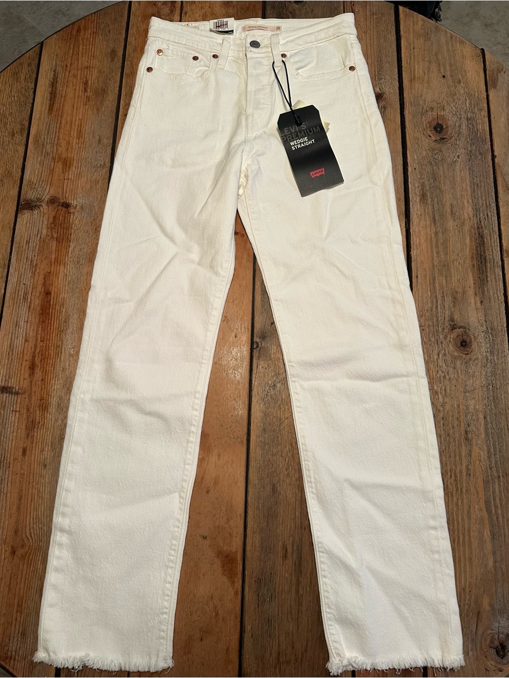 Levi's Wedgie Straight Jeans